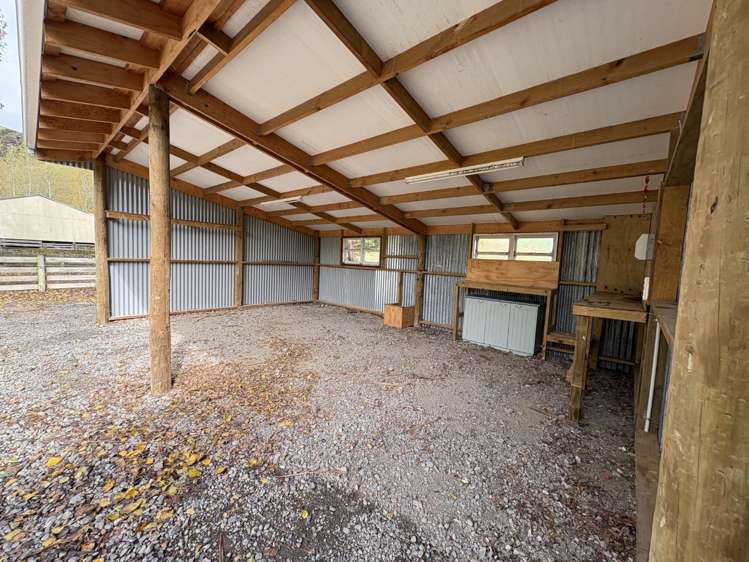 Barn /1179 Hinakura Road Martinborough_23