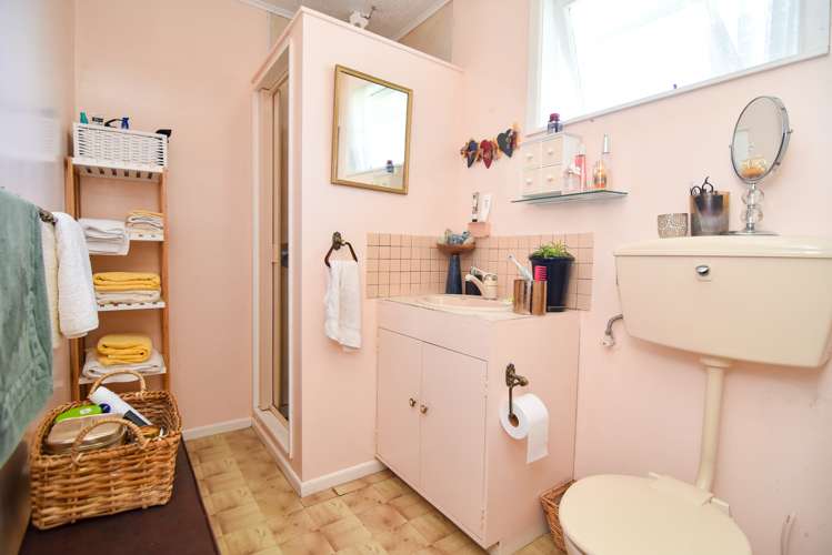 8 Mckenzie Terrace Carterton_13