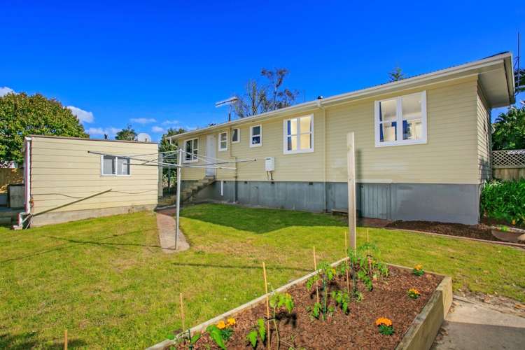 51 Lauderdale Road Birkdale_25