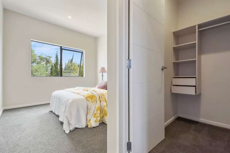 1c Kawau Road Greenlane_13