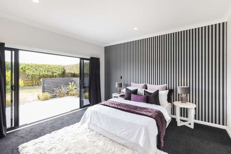 6 Manhattan Court Kelvin Grove_12