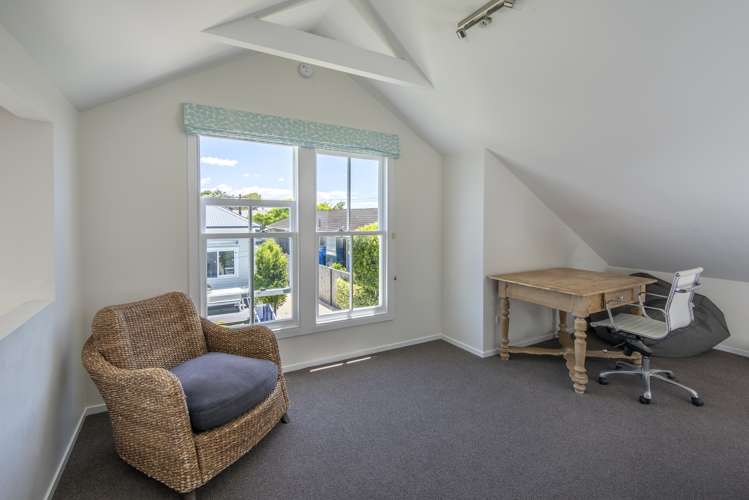 25 Mozeley Avenue Devonport_12