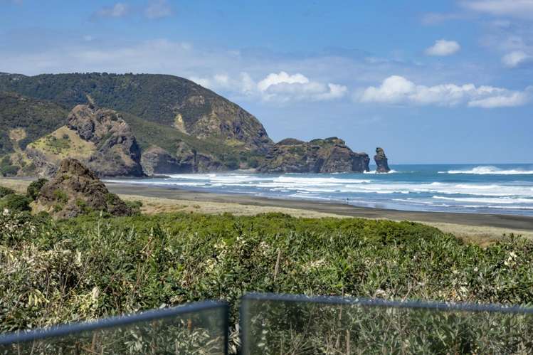 107 Piha Road Piha_6