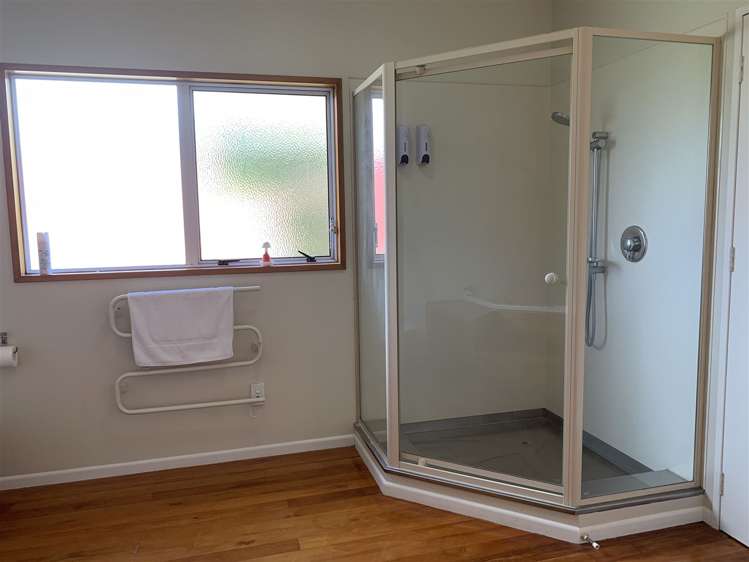 9 Sunrise Place Kekerengu_10