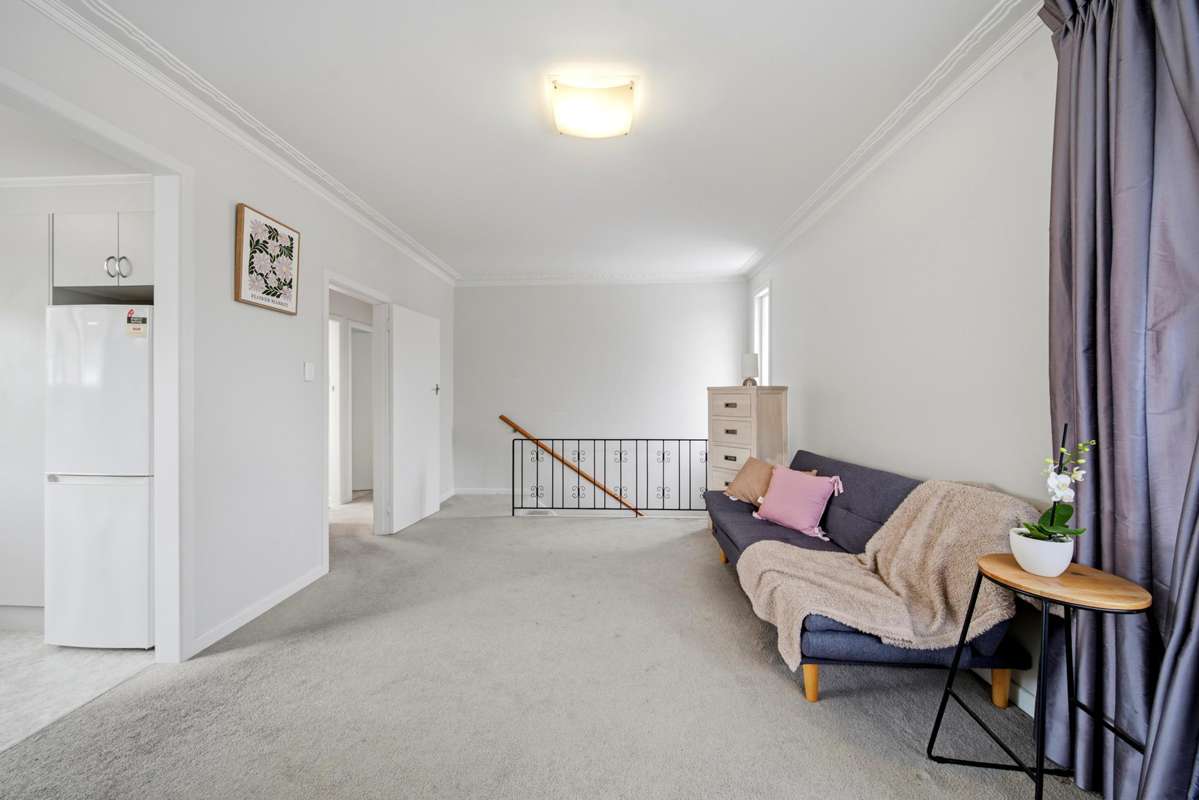 3/27 Cardwell Street_2