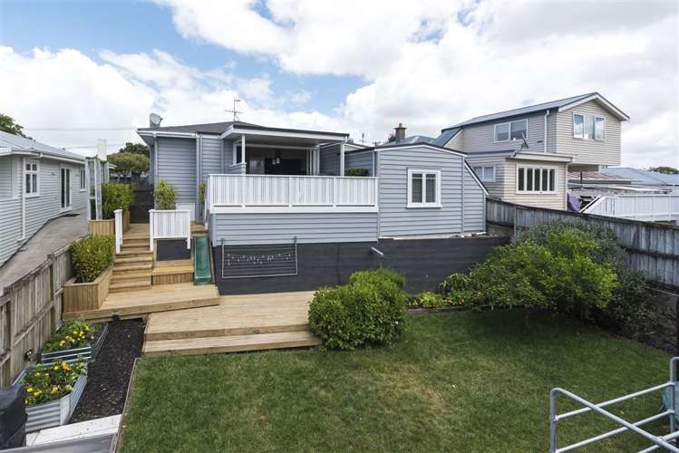 79 Peary Road Mount Eden_17