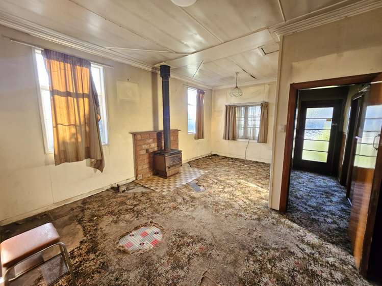 70 Fox Street Cobden_2