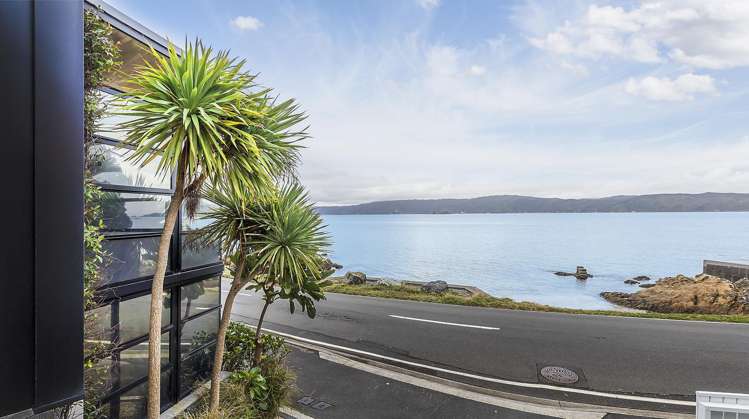 377A Karaka Bay Road_0