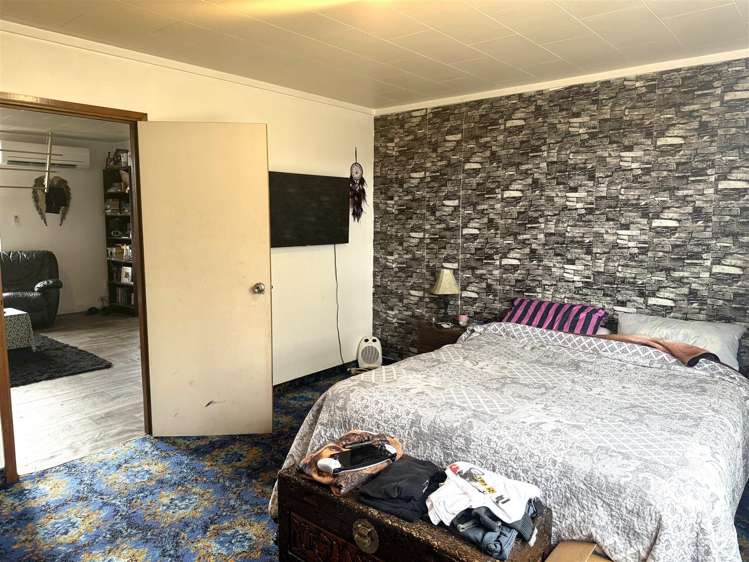 31 Nelson Quay Cobden_12