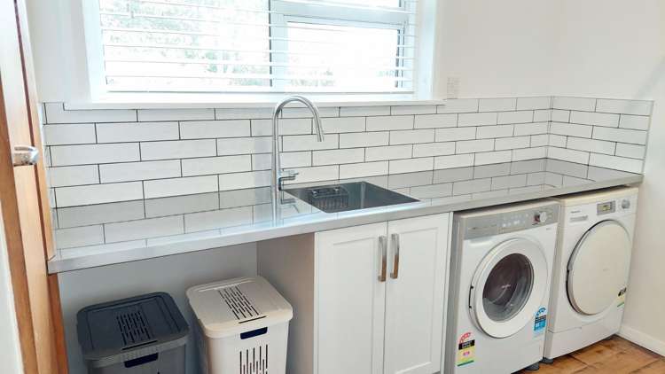 2 Hackett Street 1236_16