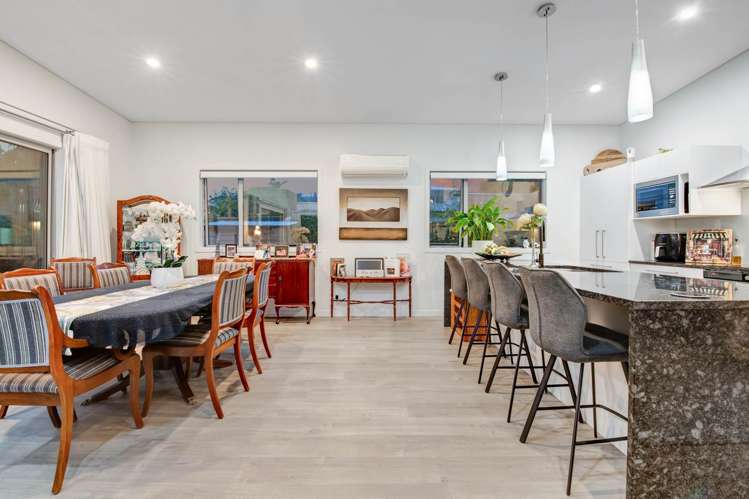 1037 Whangaparaoa Road Tindalls Beach_32