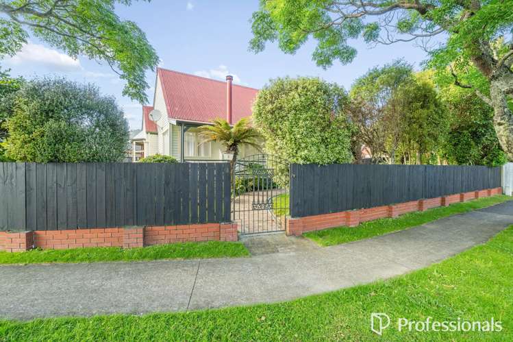 3 McEnroe Grove Naenae_18