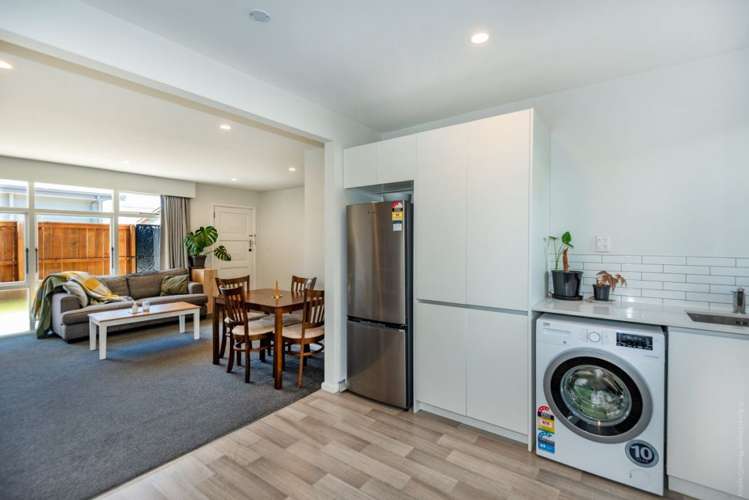 2/76 Bishop Street Saint Albans_13