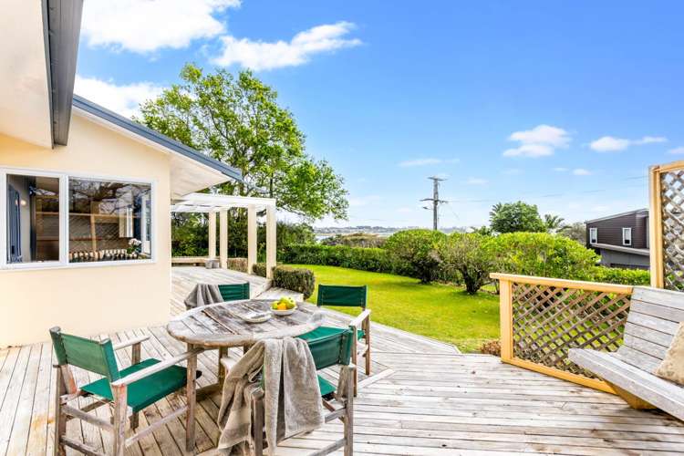 85 The Terrace Herald Island_4