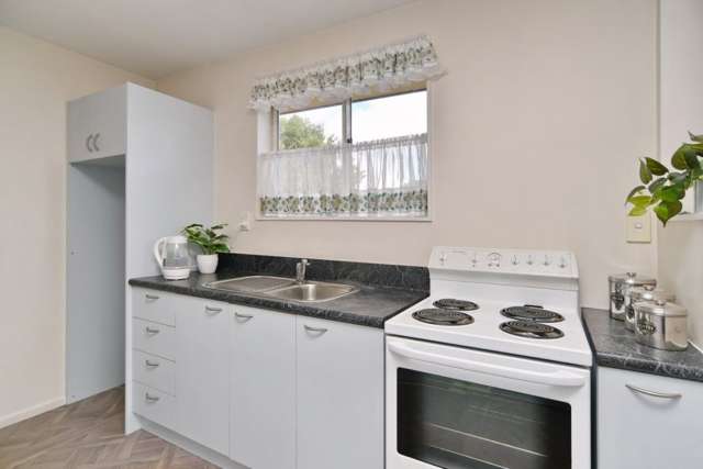 19 Charlotte Lane Woolston_2