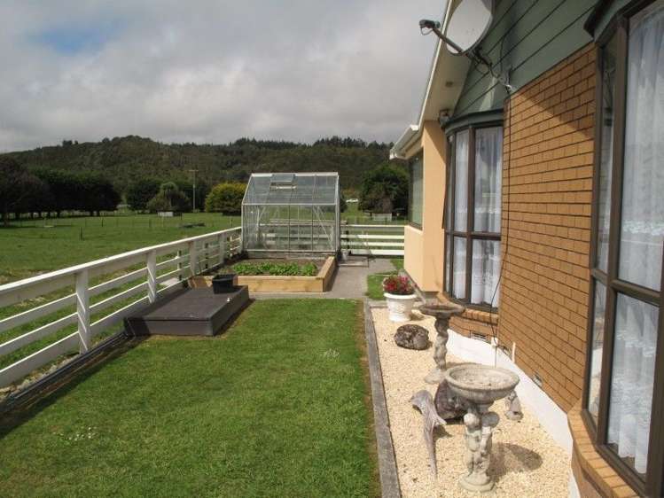 27 Cooper Road Gladstone_19