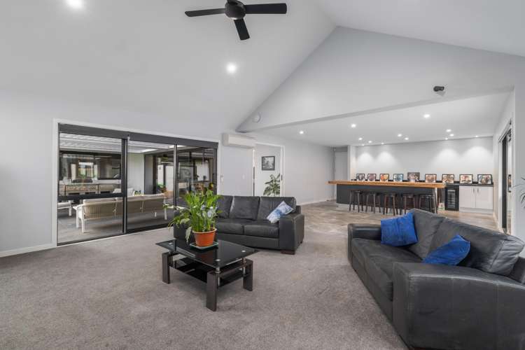 27 Carnaveron Drive Lincoln_6