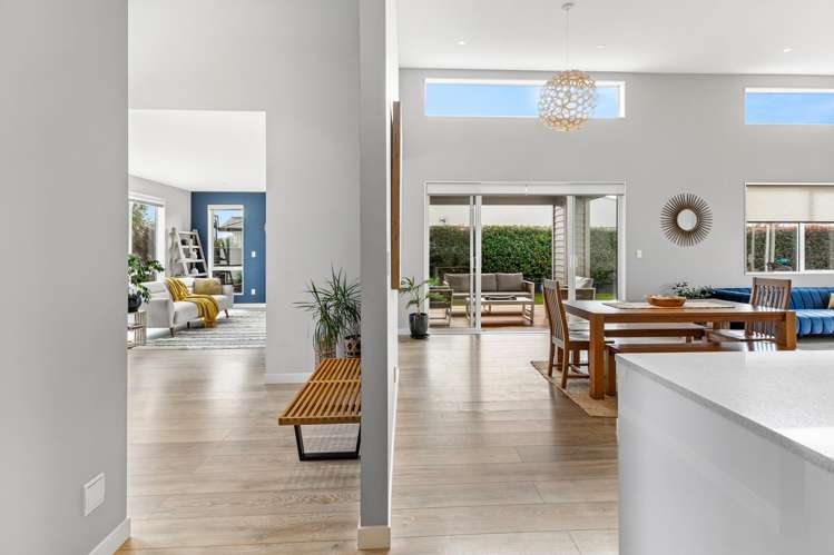 13 Floyd Road Riverhead_10