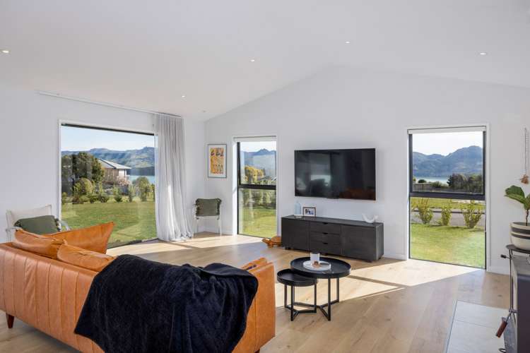 23 Muriwai Drive Diamond Harbour_8