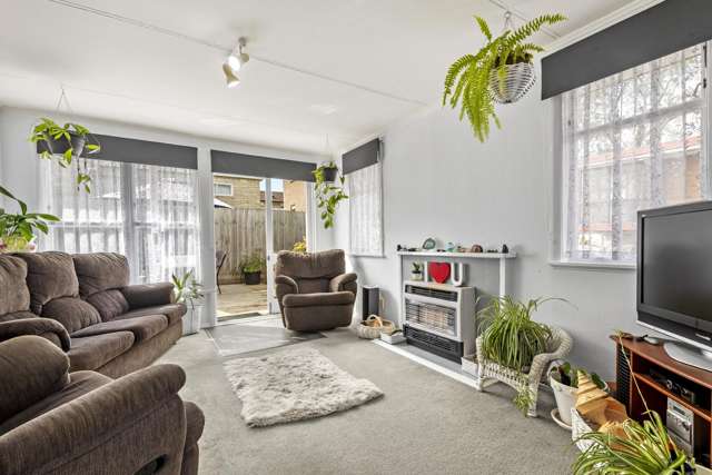 12 Whitmore Road Mount Roskill_2