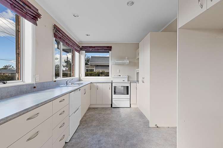 6 Houghton Crescent Redwoodtown_3