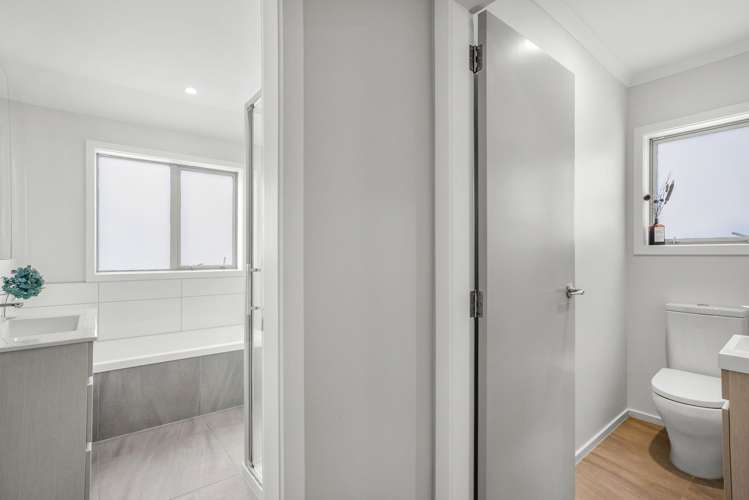 3 Henrietta Maxwell Grove Wainuiomata_11