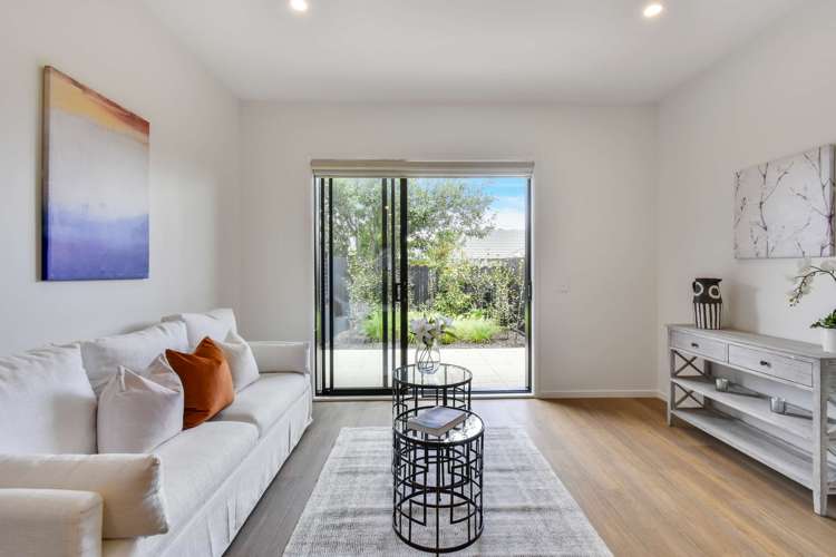 4/47A Huntington Drive Botany Downs_5