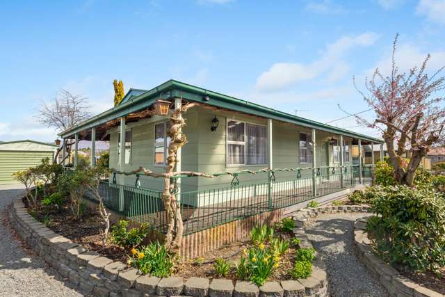 1 Glencairn Road Twizel_2
