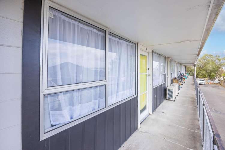 88 Lake Road Frankton_31