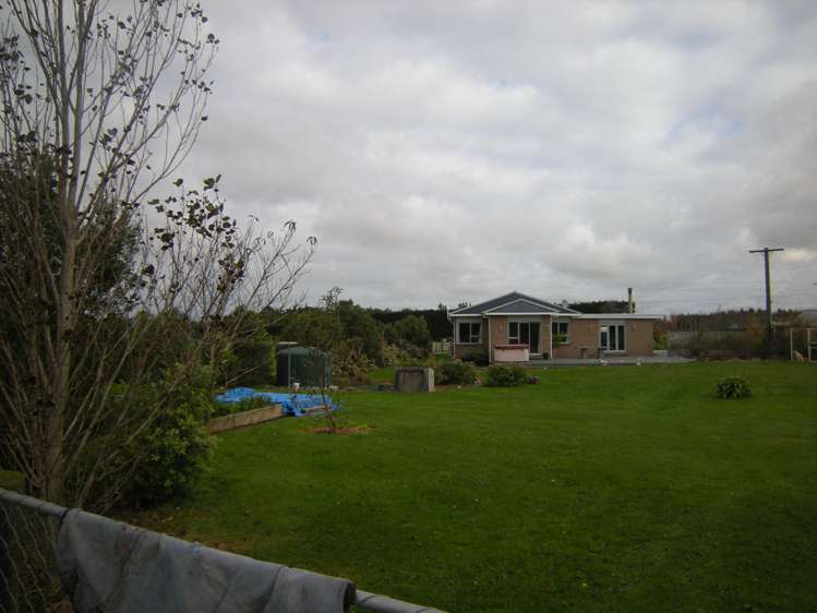 692 Robinsons Road Rolleston_15