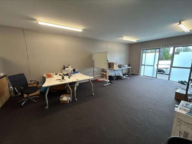 25/203 Kirkbride Road Mangere_4