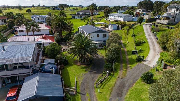 16 Kaka Street Ahipara_47