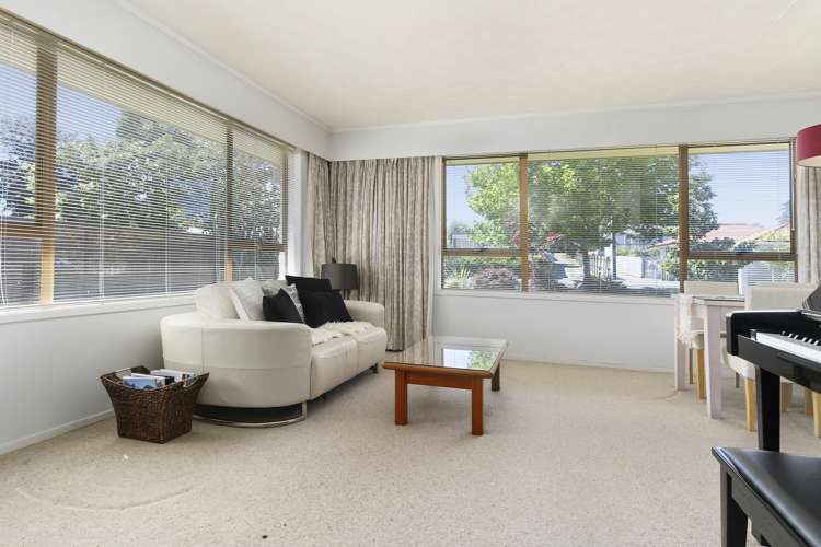 1/201 Henderson Valley Road Henderson_7