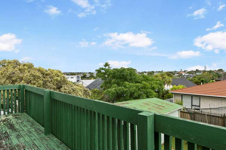 14 Egremont Street Belmont_9