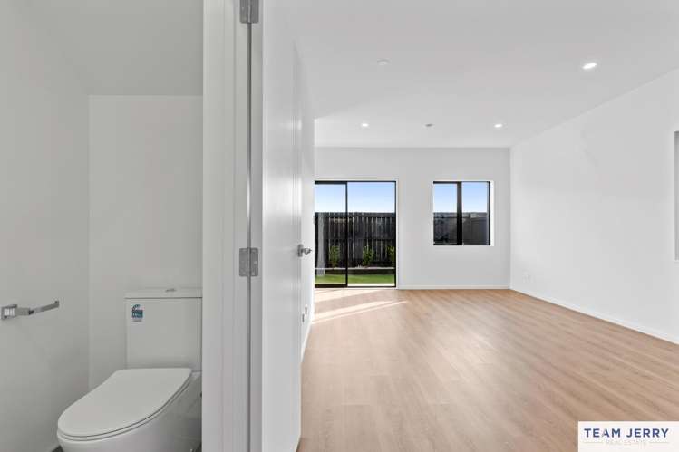 49 Whare Kauri Road Takanini_5