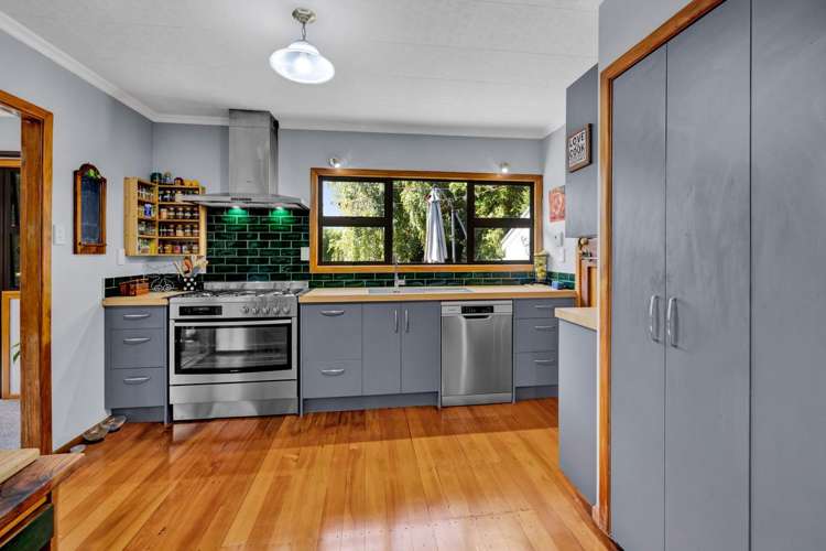 2 Erin Street Hawera_5