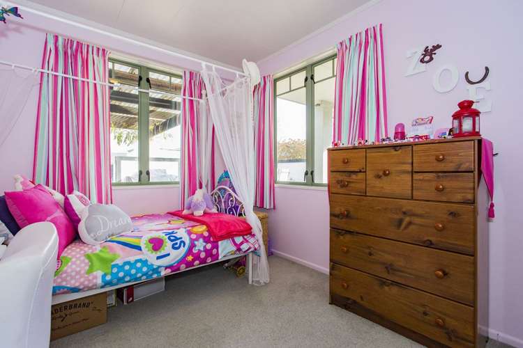 13 Welsford Street Woodend_11