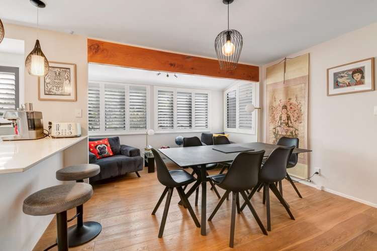 15 Leiden Place Totara Vale_10