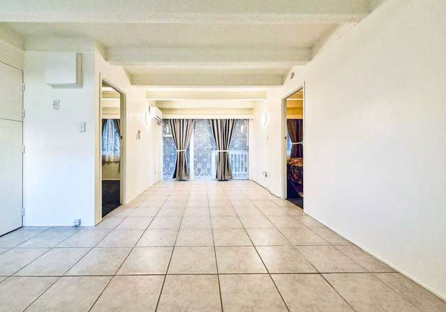 Prime Location, Solid Living in the Heart of M...