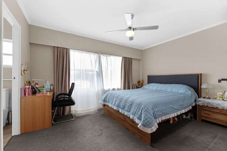 1/59 Glenmore Road Sunnyhills_14