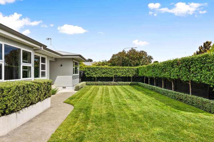 111 Nottingley Road Frimley_14