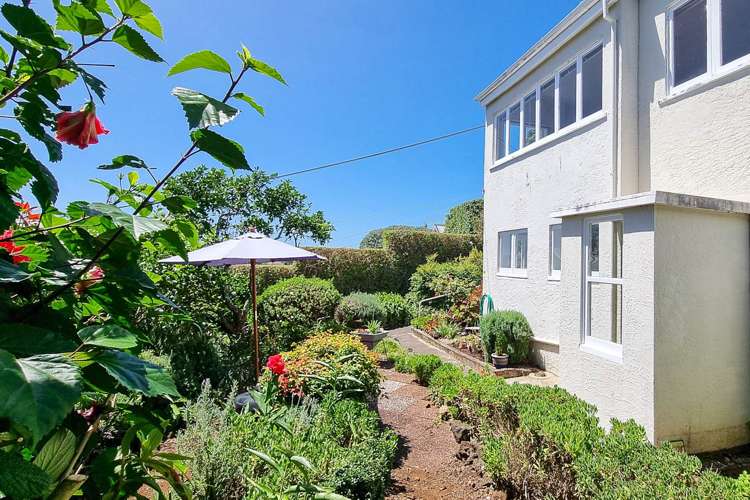 38A & B Albert Road Devonport_21