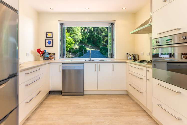 2351 Kenepuru Road Kenepuru Sound_9