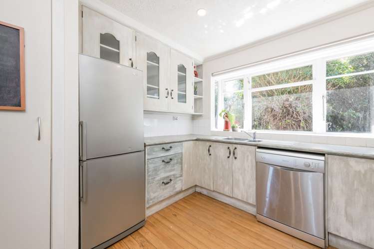 26 Palm Avenue Stoke_6