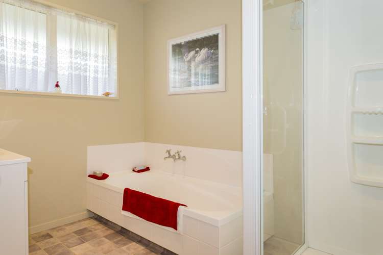 15 Kowhai Street Oxford_14