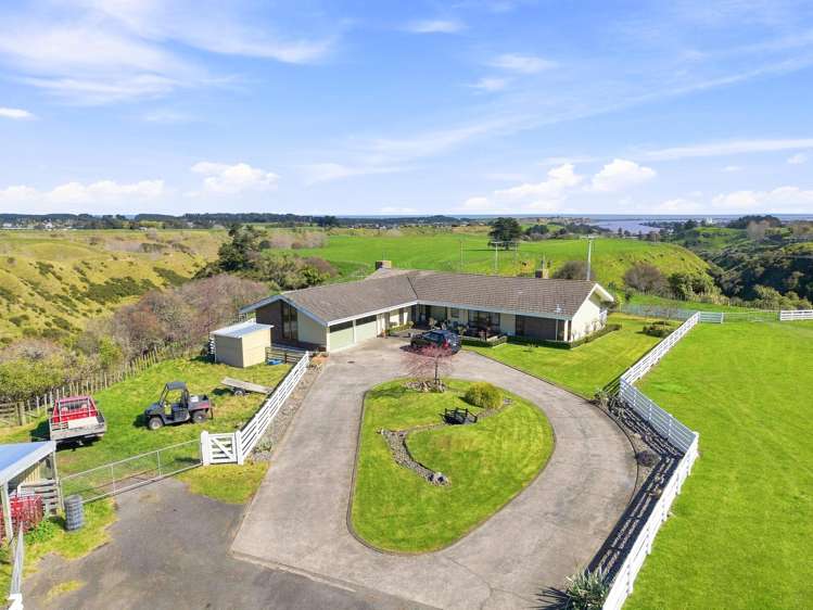 40 and 61 Burtts Road Durie Hill_28