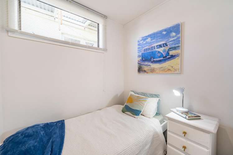 28 Bouverie Street Petone_21