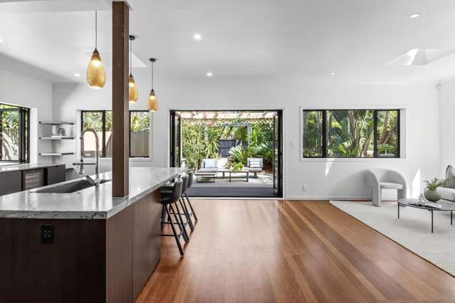 15 Walford Road Point Chevalier_1