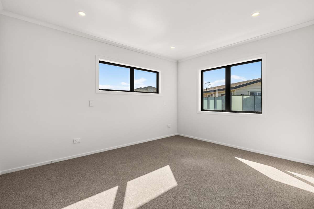 1 and 2/23 Wymer Terrace_5