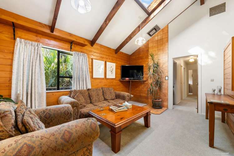 38 Napuka Road Henderson Valley_5